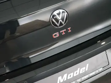 VW Golf GTI Clubsport   Akrapovic   Pano   AHK