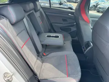 VW Golf GTI Clubsport 2.0 TSI DSG AKRA ACC IQ HARMA