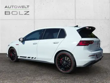 VW Golf VIII 2.0 TSI GTI Clubsport Per. Akrapovic