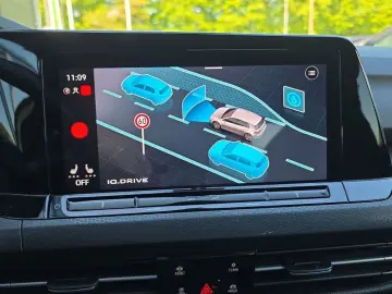 VW Golf VIII 2.0 TSI GTI Clubsport Per. Akrapovic