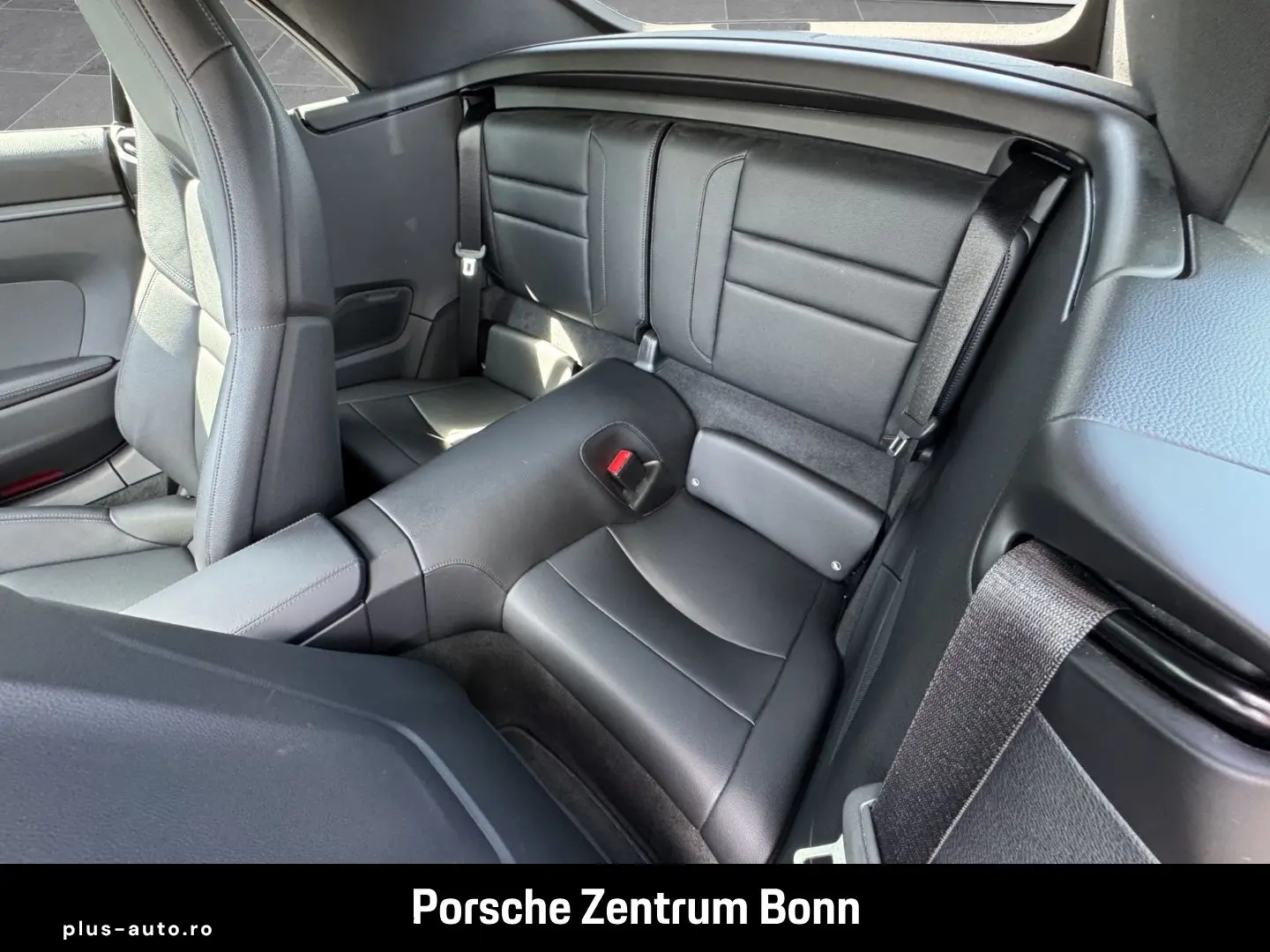 PORSCHE 911 2025 — imagine 13
