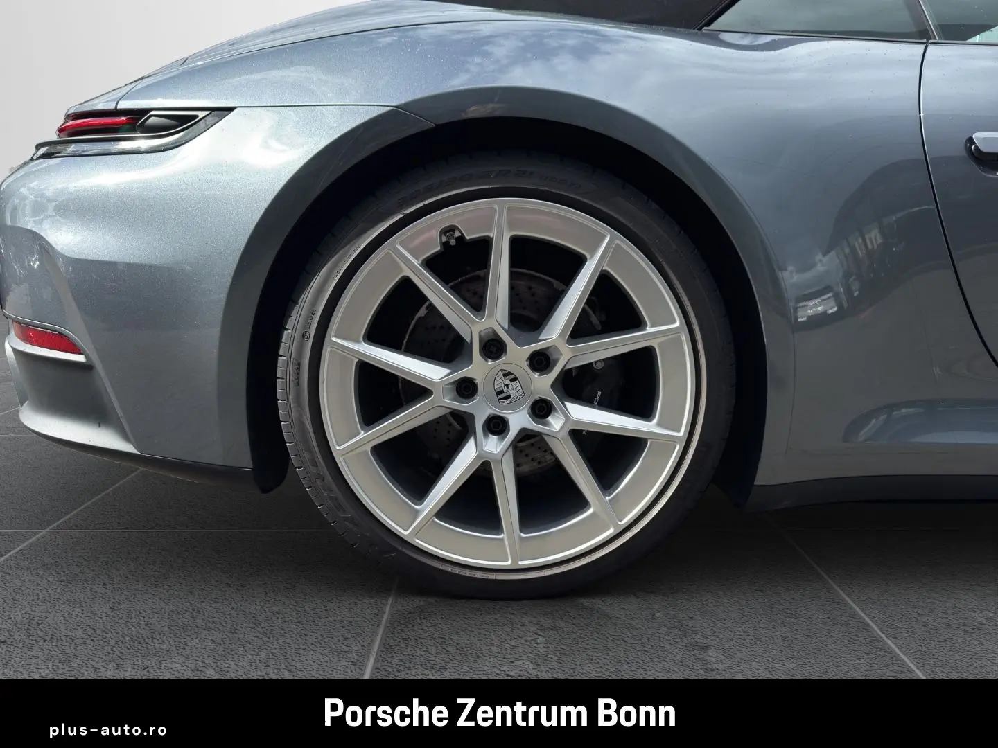 PORSCHE 911 2025 — imagine 24