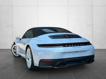 PORSCHE 992 911 Carrera Cabriolet BOSE 360  Sportabgasan