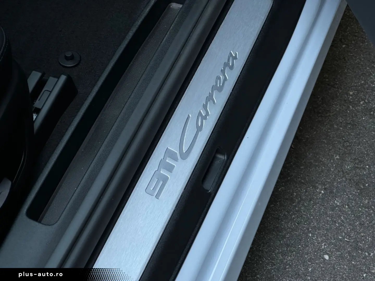 PORSCHE 911 2024 — imagine 23