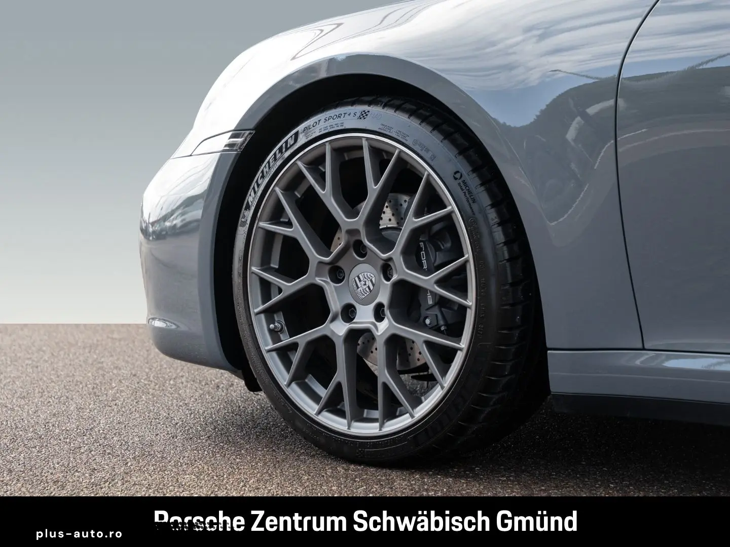 PORSCHE 911 2024 — imagine 15