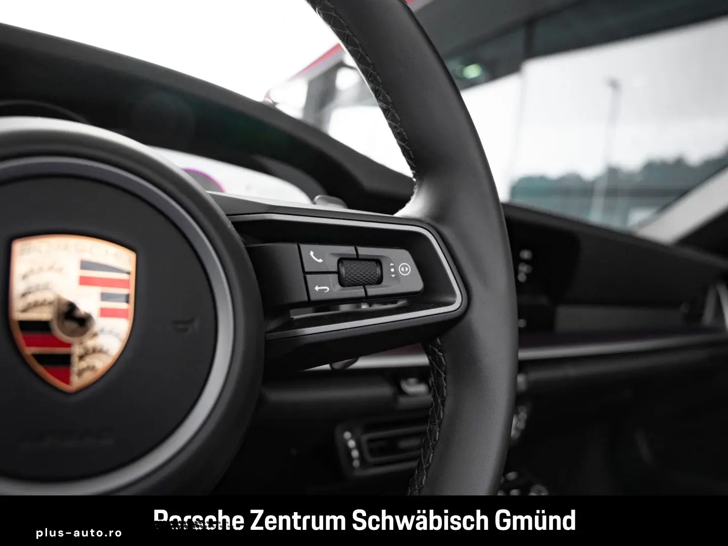 PORSCHE 911 2024 — imagine 23