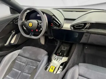 FERRARI 12Cilindri Spider