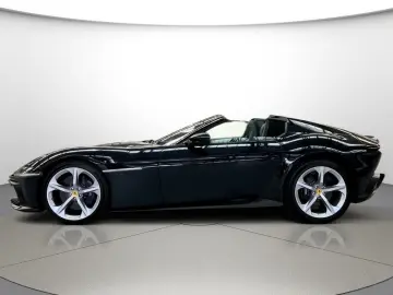 FERRARI 12Cilindri Spider