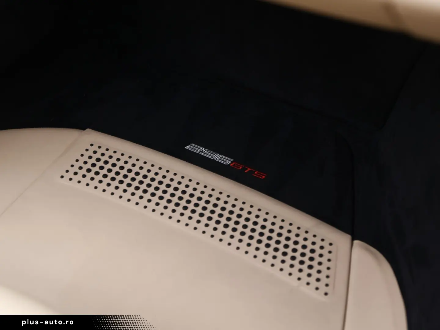 FERRARI 296 GTS      Ferrari Frankfurt