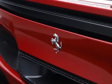 FERRARI 296 GTS      Ferrari Frankfurt