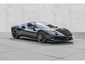 FERRARI 296 GTS  Racingsitze Liftsystem Carbon LED JBL