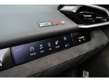 FERRARI 296 GTS  Racingsitze Liftsystem Carbon LED JBL