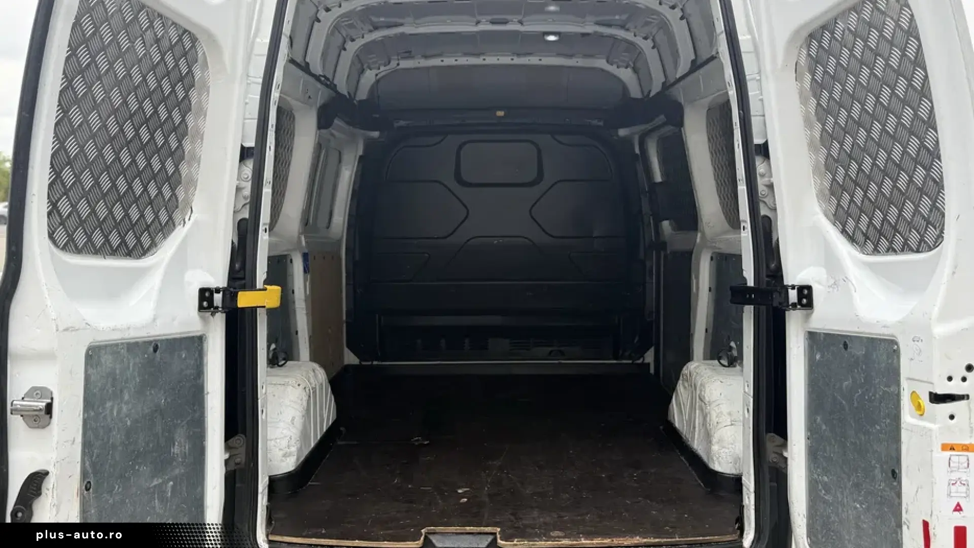 Ford Transit Custom L1H2 SUPRAINALTAT