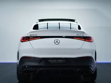 MERCEDES-BENZ GLC 43 AMG 4Matic Coupé PANO 360  BURM…