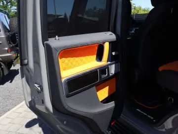 MERCEDES-BENZ G 63 AMG 4x4² MANUFAKTUR-Mandarin-Nigh…