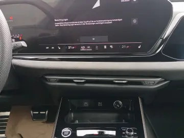 AUDI A6 Limousine 2.0 TFSI e-hybrid S-tronic edition