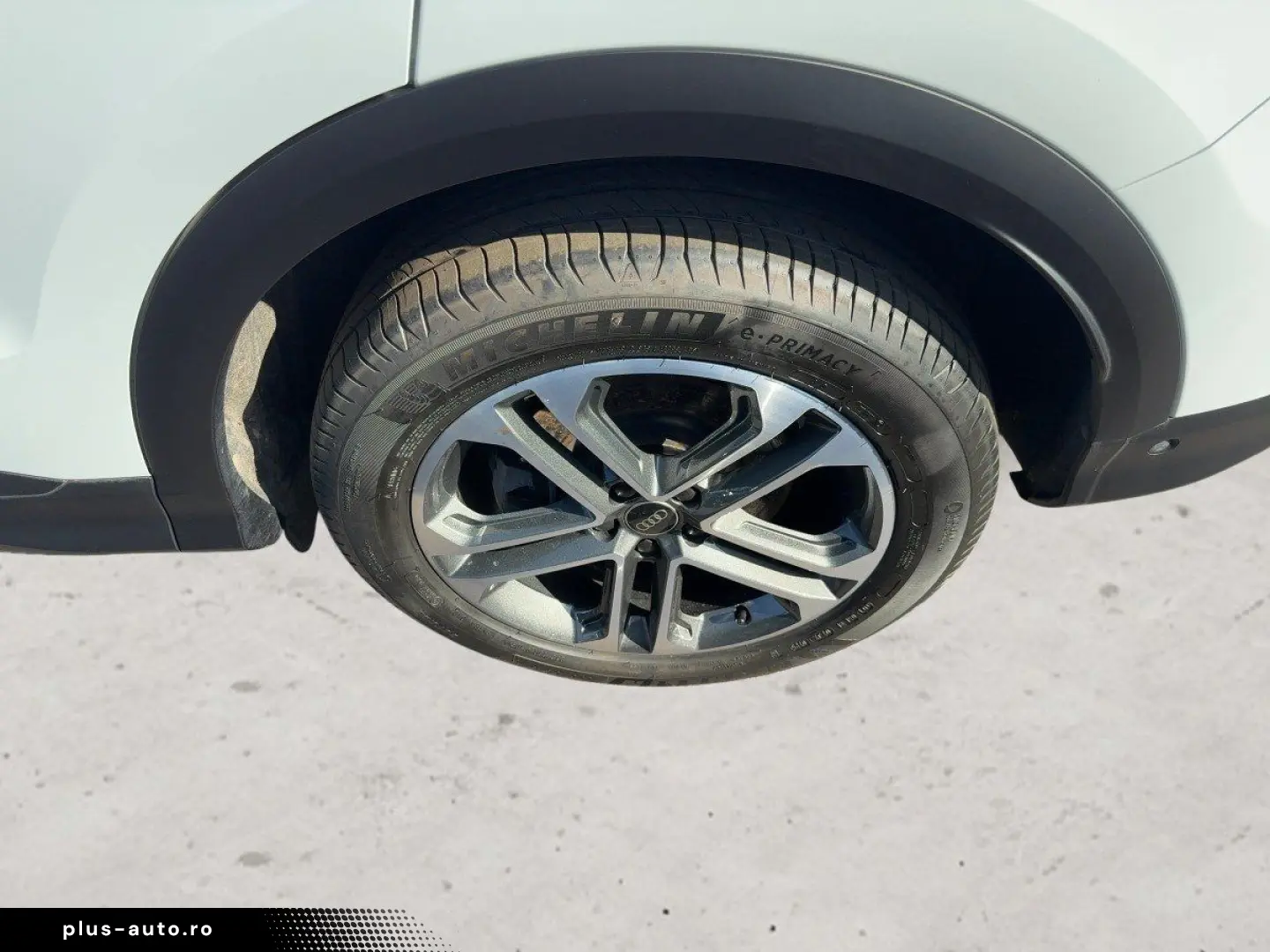 AUDI Q5 2.0 TFSI Q APP DAB AHK VIRT ACC LED NAVI PDC