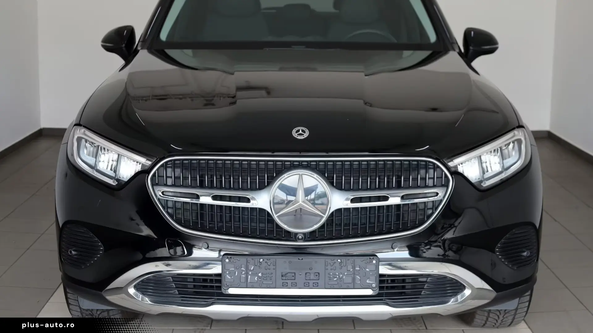 Mercedes-Benz GLC 220d 4Matic    Finanțare Leasing