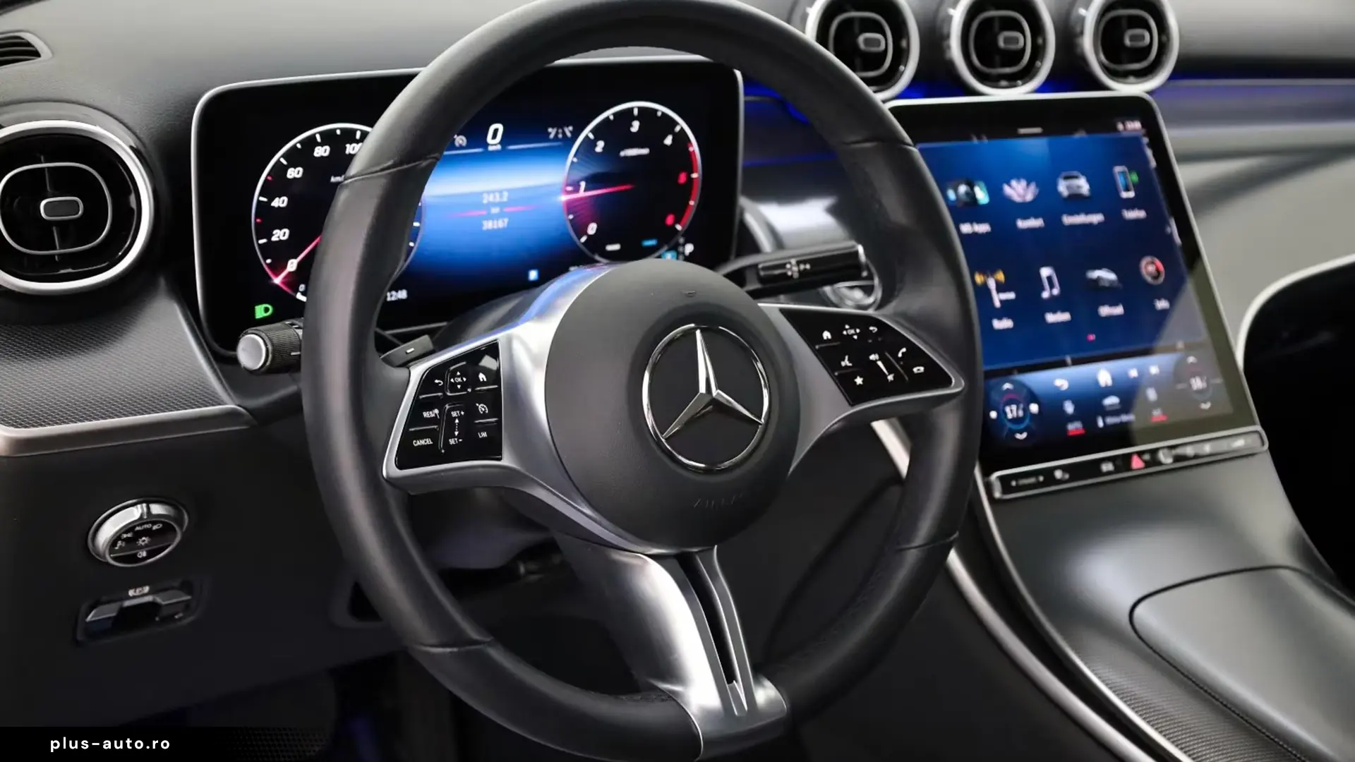 Mercedes-Benz GLC 220d 4Matic    Finanțare Leasing