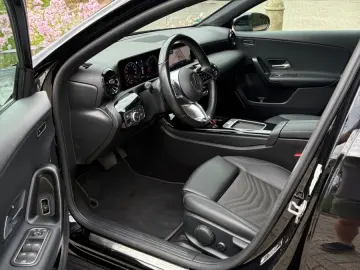 MERCEDES-BENZ A 180  Limousine Kamera Dig.Tacho LED