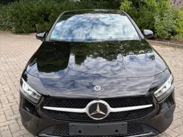 MERCEDES-BENZ A 180  Limousine Kamera Dig.Tacho LED