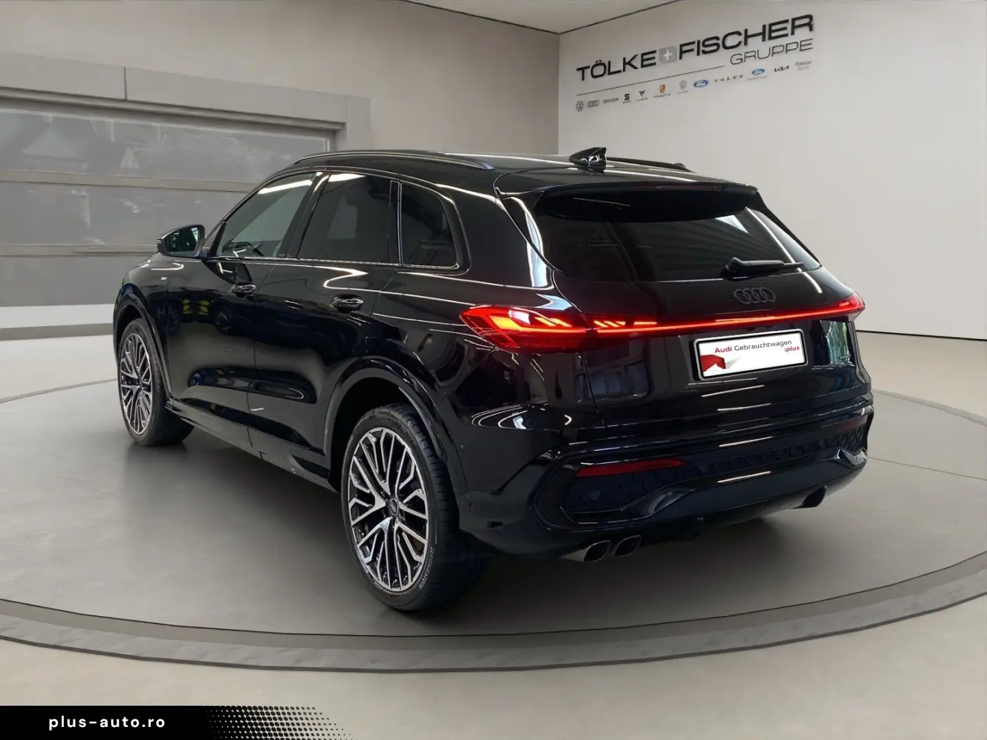 AUDI Q5 2.0 TDI quattro W ACC AHK AUT Navi Virtual LM