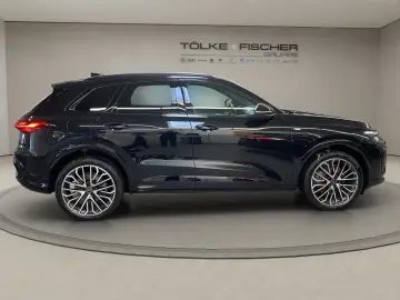 AUDI Q5 2.0 TDI quattro W ACC AHK AUT Navi Virtual LM
