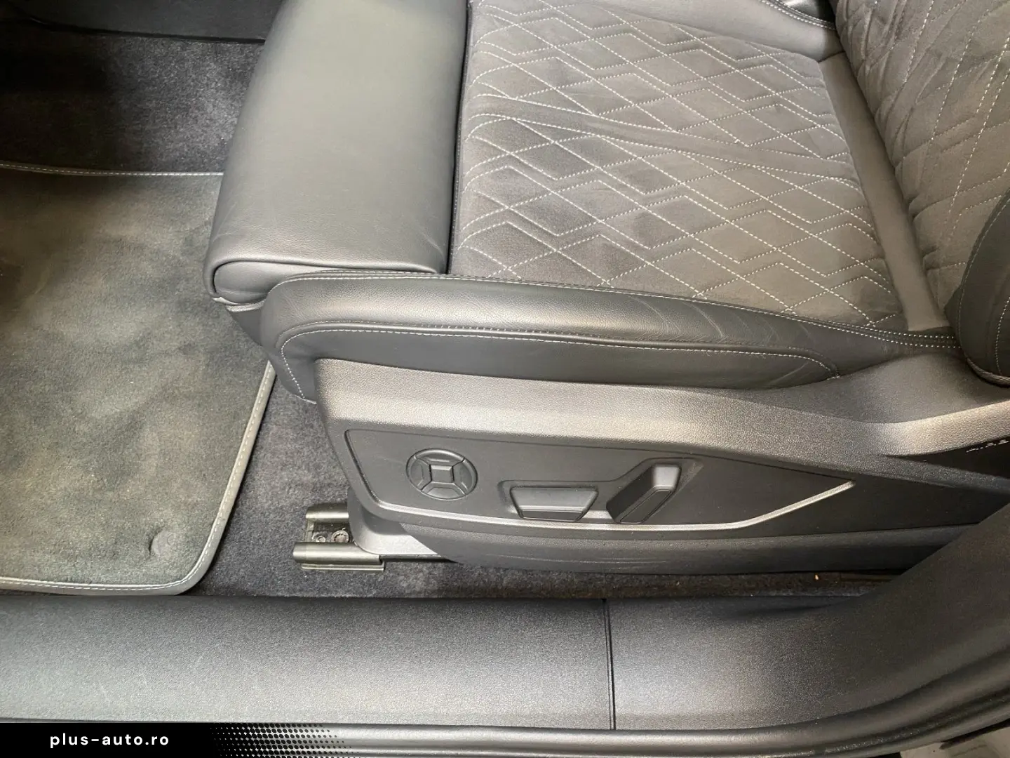 AUDI Q5 2.0 TDI quattro W ACC AHK AUT Navi Virtual LM
