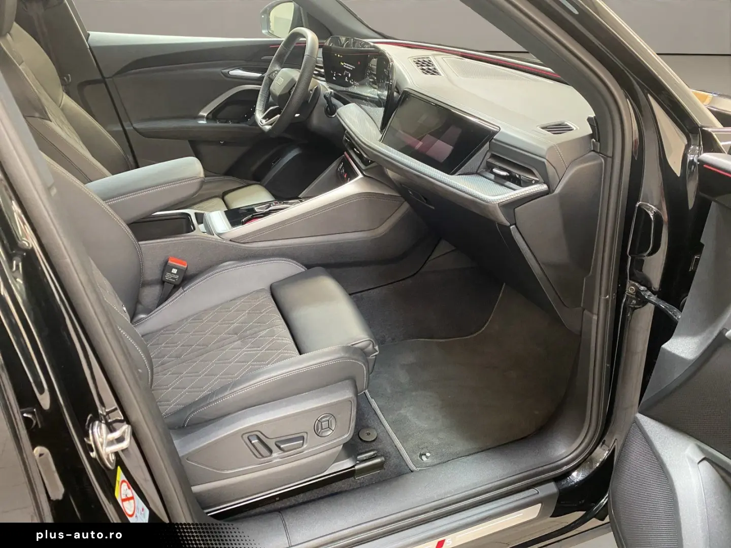 AUDI Q5 2.0 TDI quattro W ACC AHK AUT Navi Virtual LM