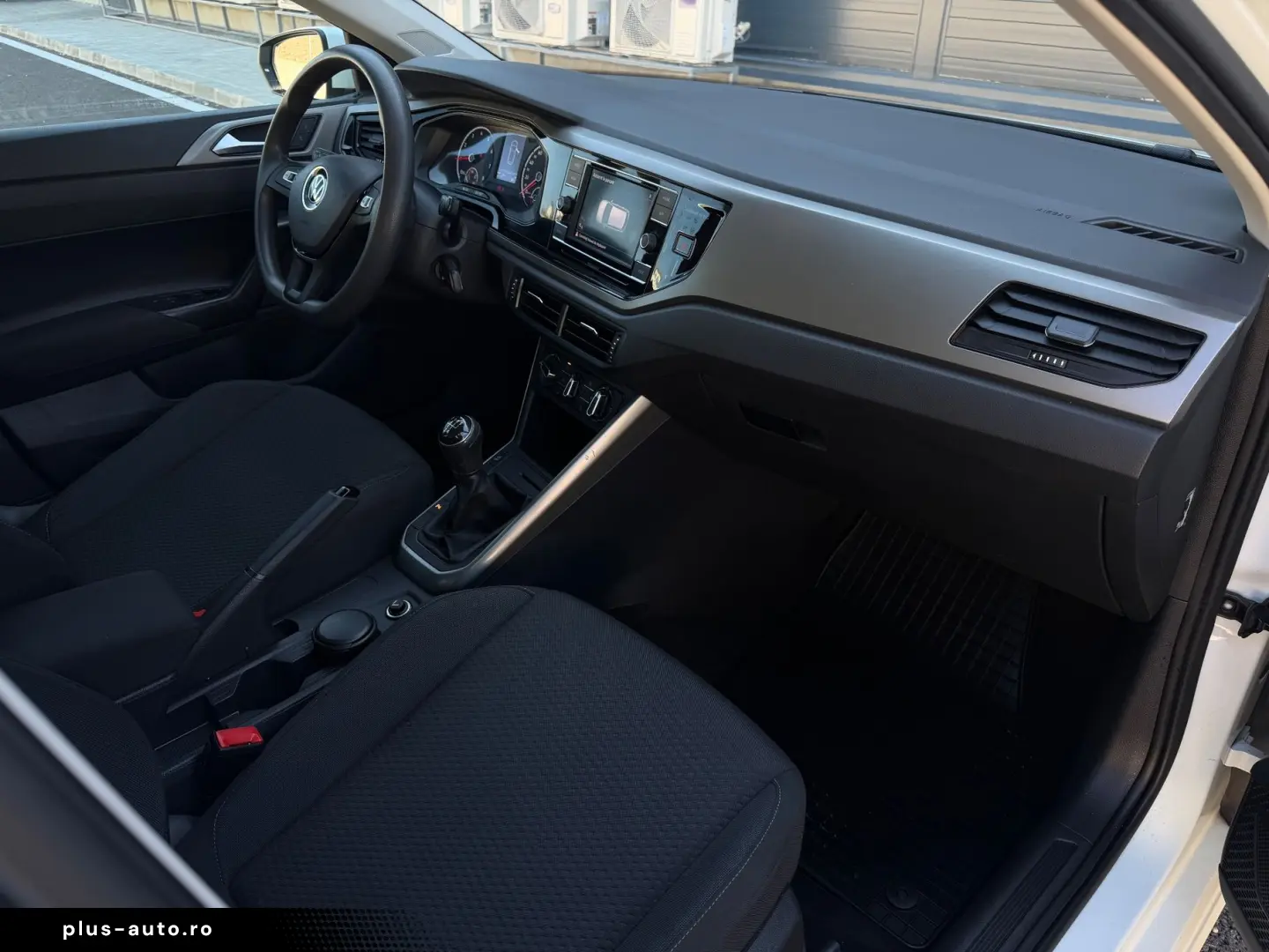VOLKSWAGEN Polo 2021 — imagine 7
