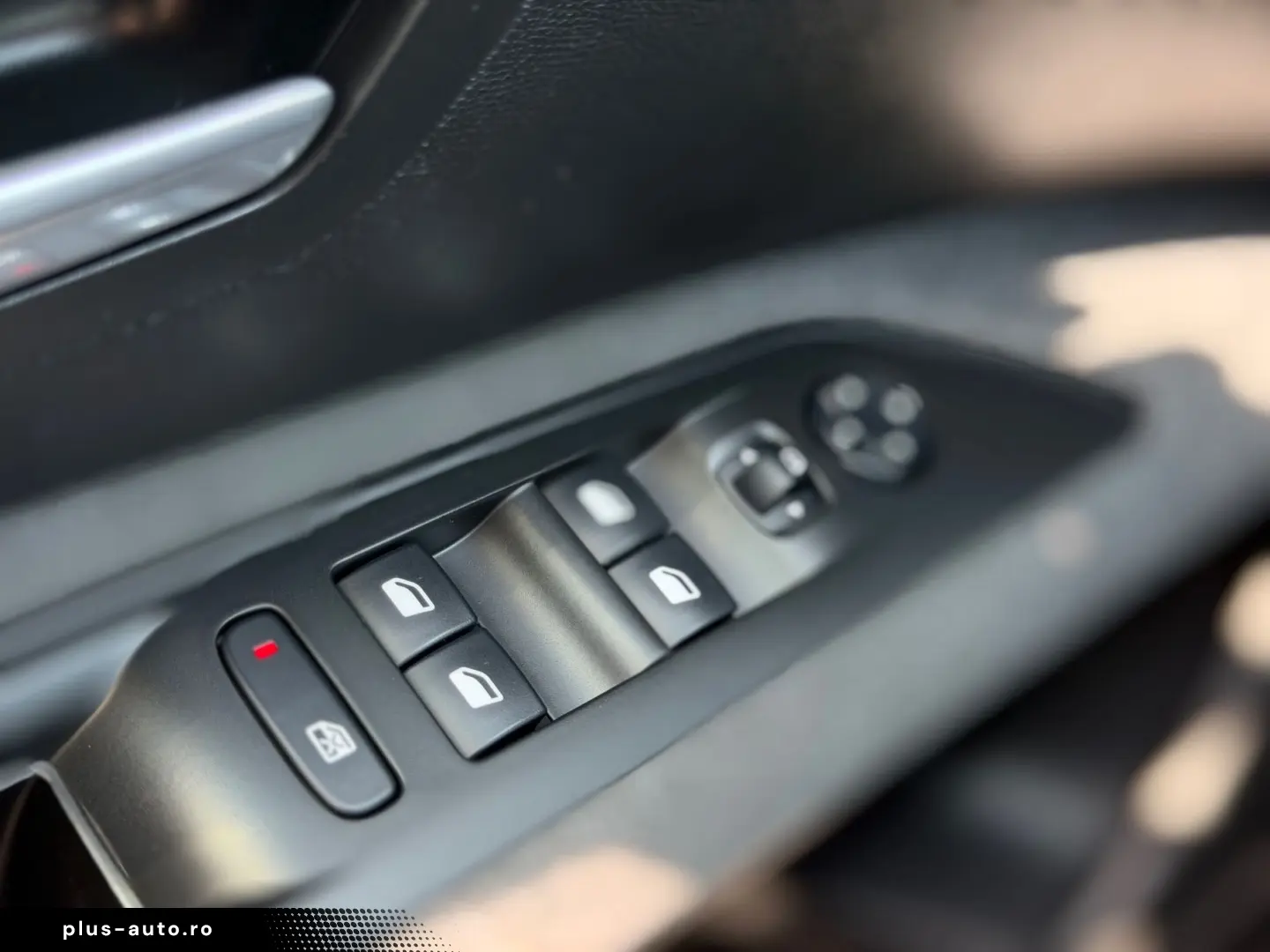 PEUGEOT 5008 2017 — imagine 36