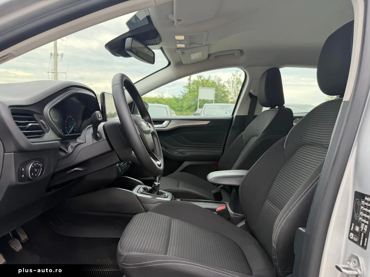 FORD Focus 2023 — imagine 11