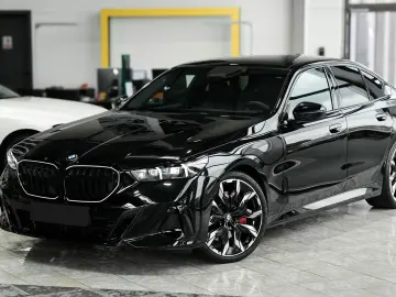 BMW 540d xDrive M Sport PRO 21” Vent B&W   Finanțare Leasing