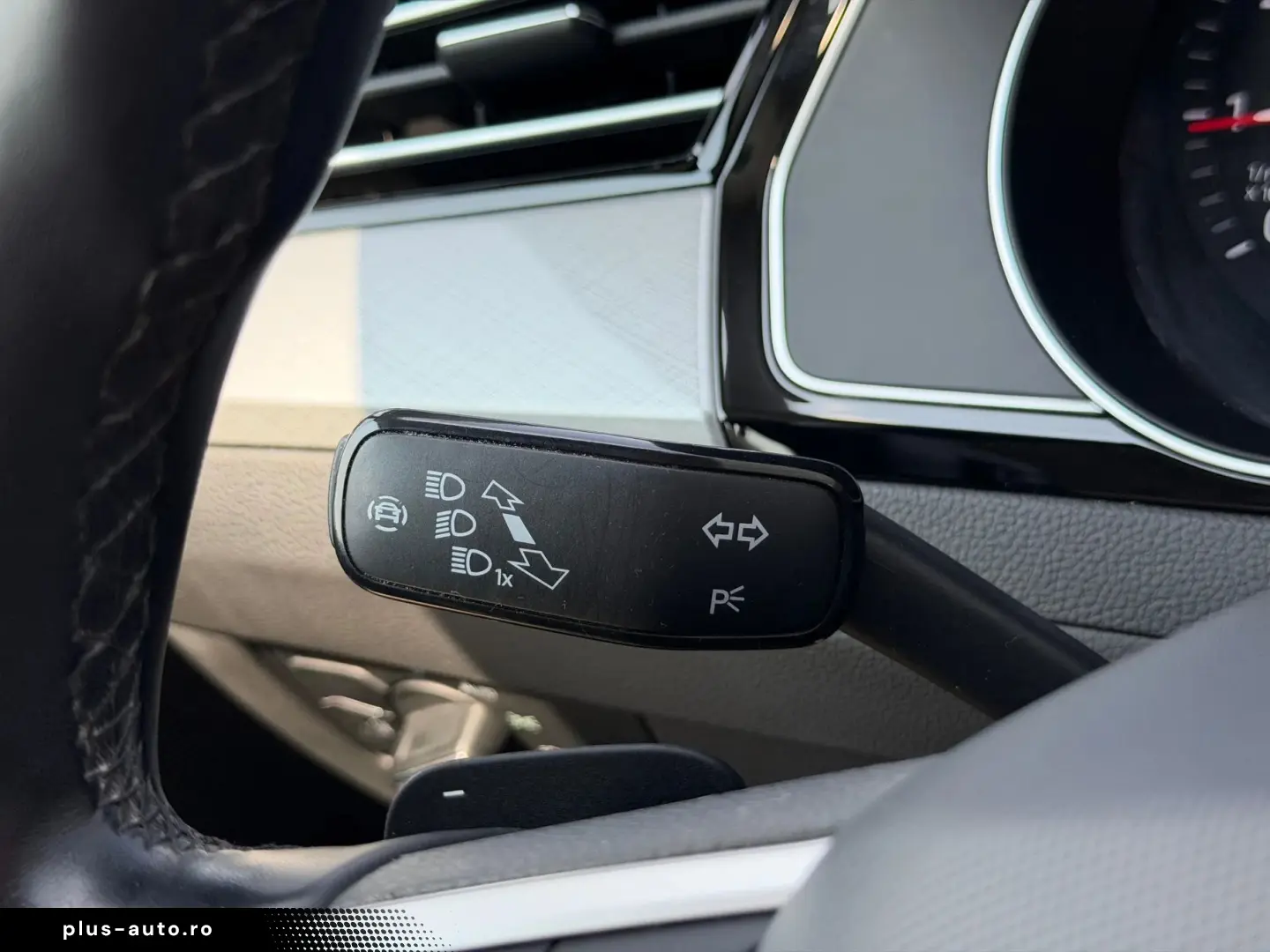 VOLKSWAGEN Passat 2021 — imagine 35