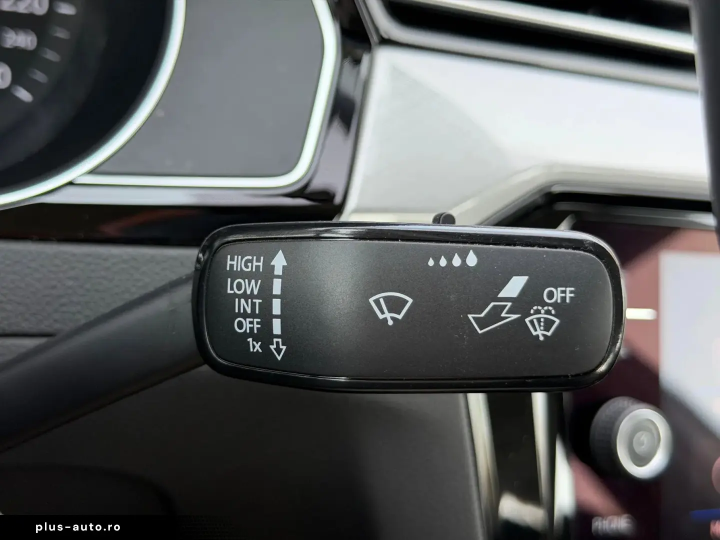 VOLKSWAGEN Passat 2021 — imagine 36