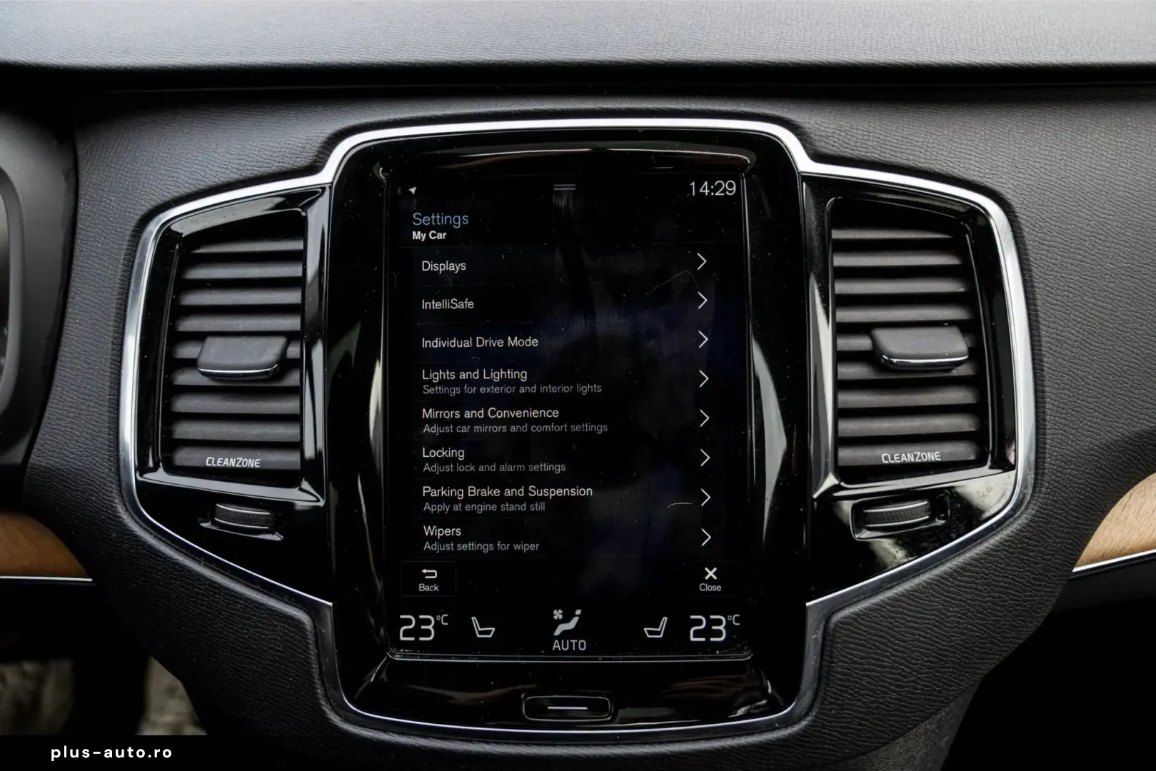Volvo Xc-90