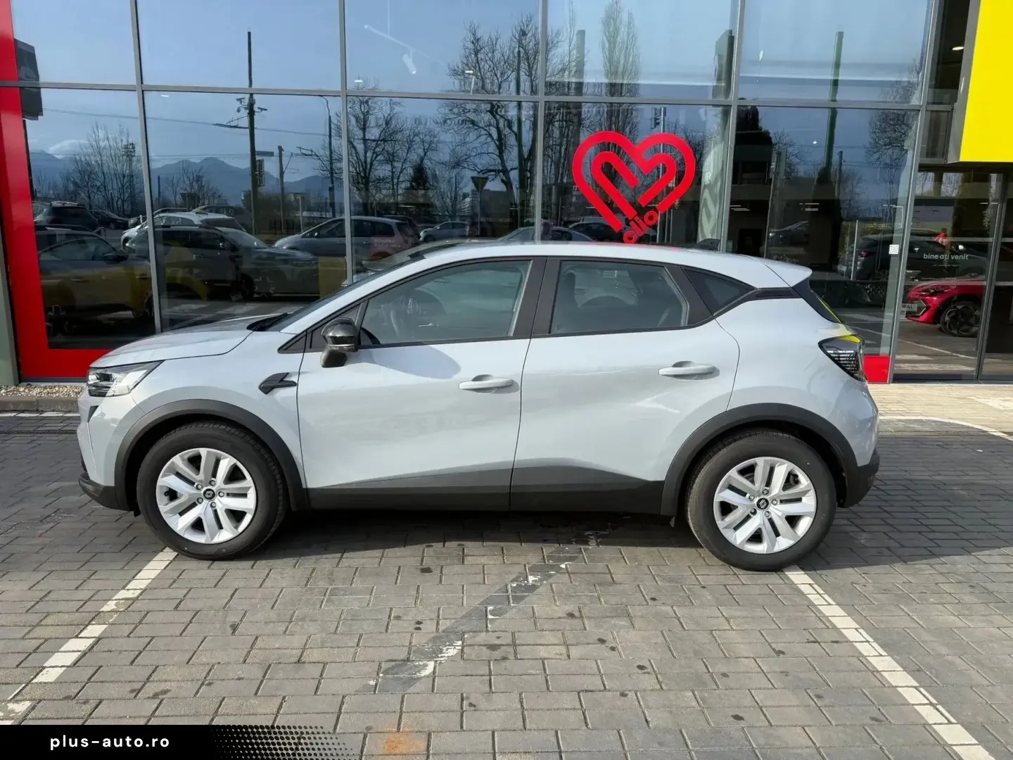 RENAULT Captur 2024 — imagine 13
