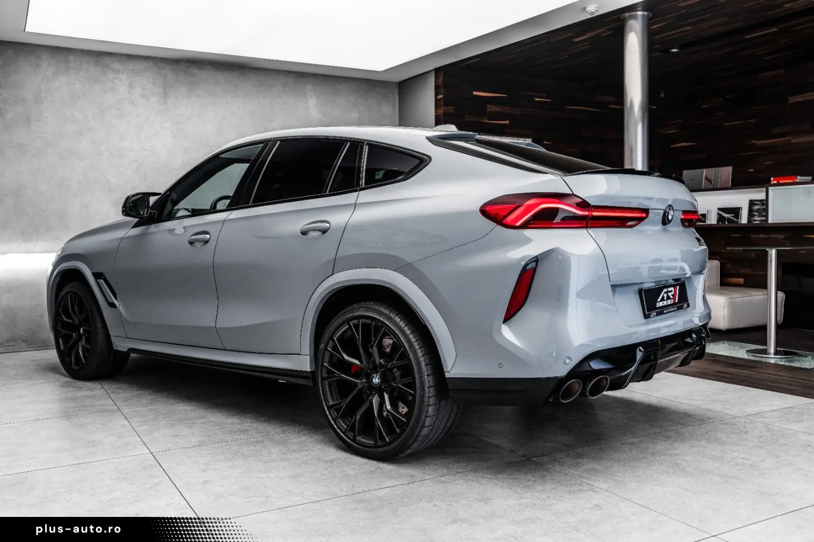 BMW X6 M 2023 — imagine 10