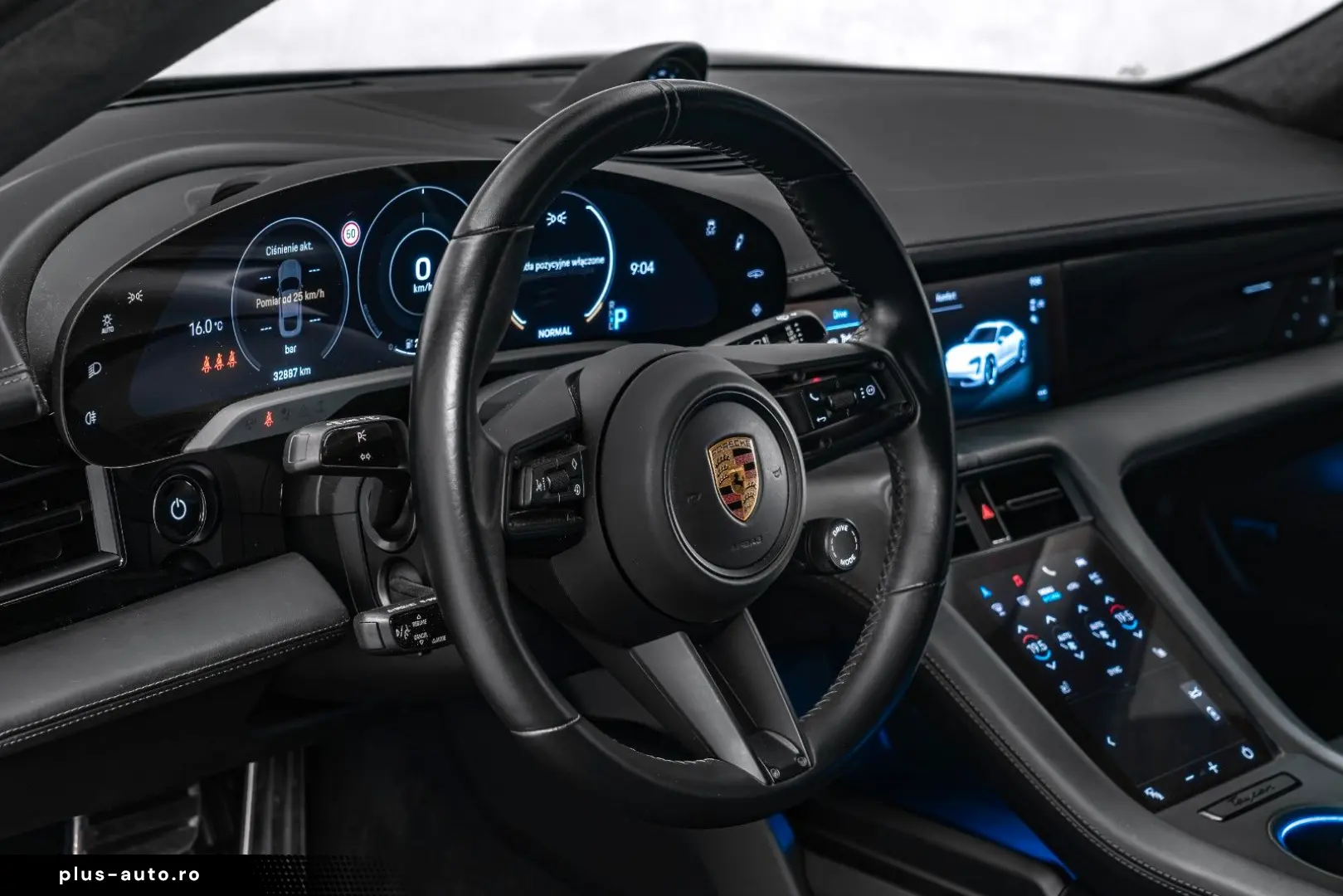 PORSCHE Taycan 2022 — imagine 17