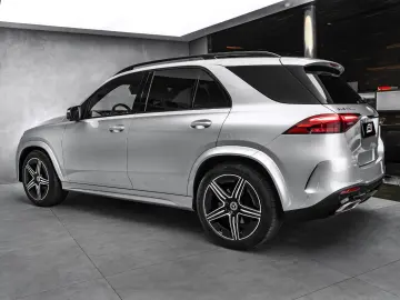 MERCEDES-BENZ GLE 450d 4M AMG Stand Night Luft