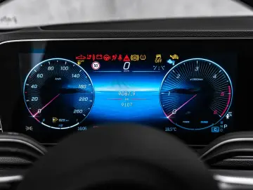 MERCEDES-BENZ GLE 450d 4M AMG Stand Night Luft