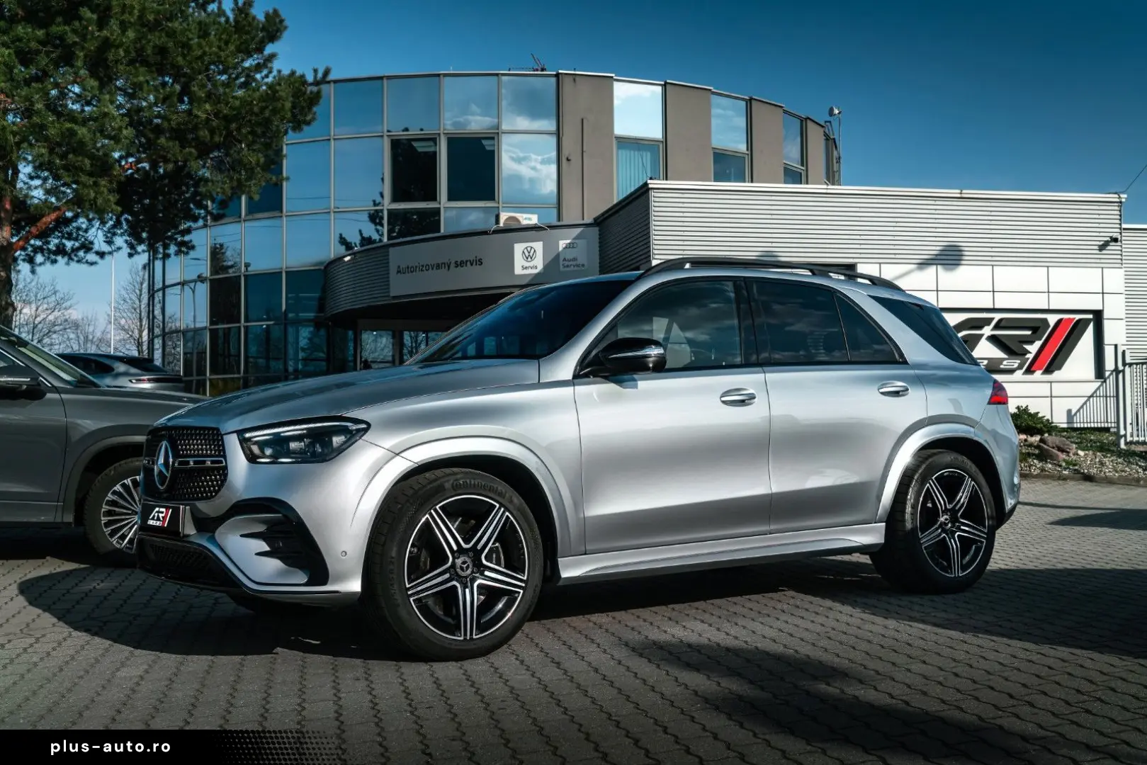 MERCEDES-BENZ GLE 2025 — imagine 20
