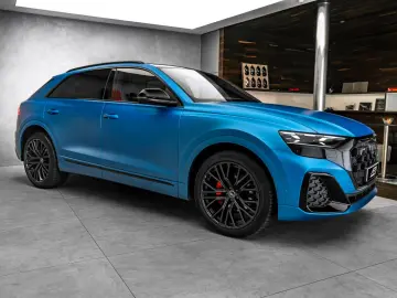 AUDI Q8 50 TDI Q S-line Matrix Stand Luft
