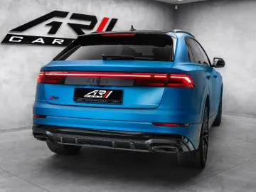 AUDI Q8 50 TDI Q S-line Matrix Stand Luft