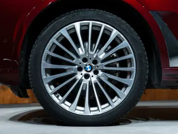 BMW X7 xDrive 40 i