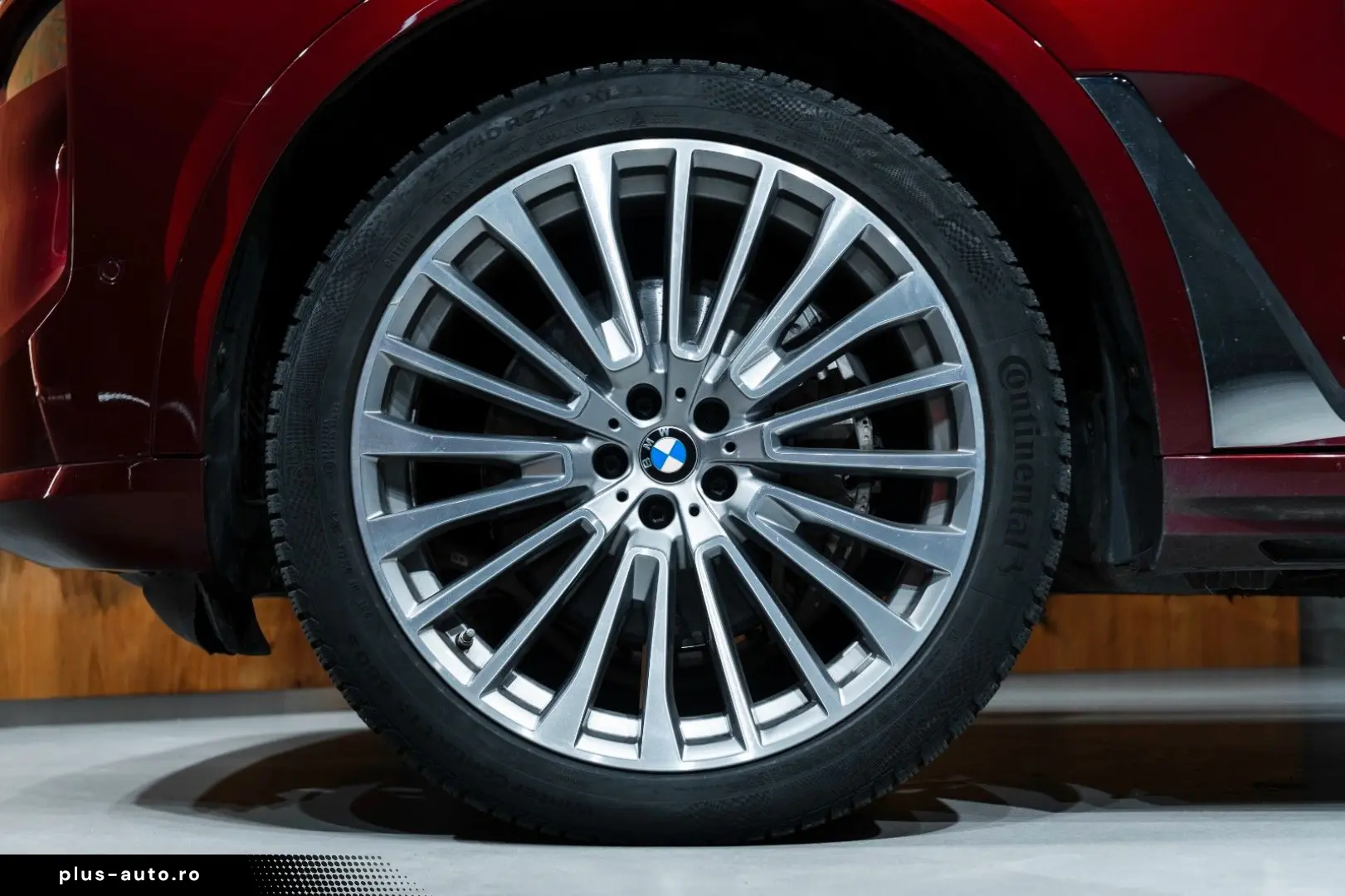BMW X7 2023 — imagine 7