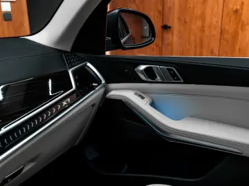 BMW X7 xDrive 40 i