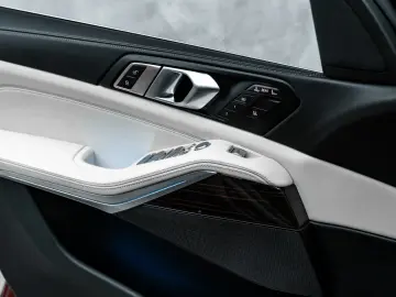 BMW X7 xDrive 40 i