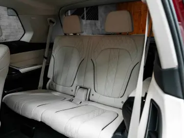 BMW X7 xDrive 40 i