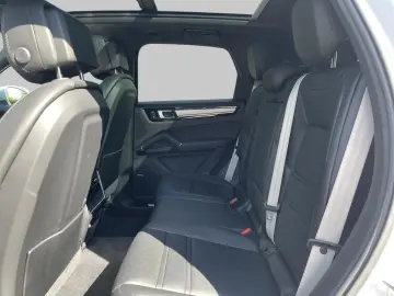 PORSCHE Cayenne E-Hybrid Luftfederung AD Niveau El. Pano